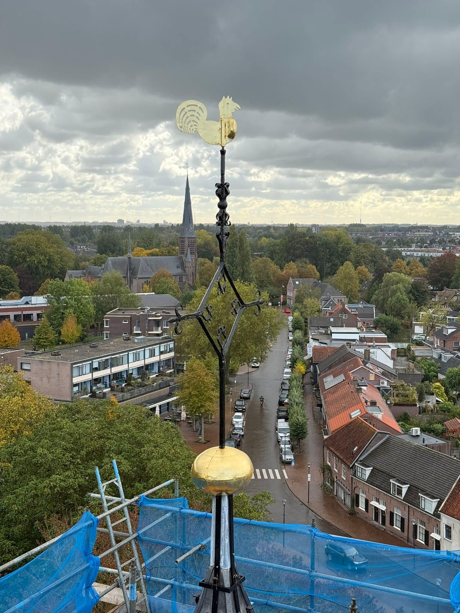 Restauratie van de Torenpleinkerk foto 10 - Kamphuis Hoogwerkers